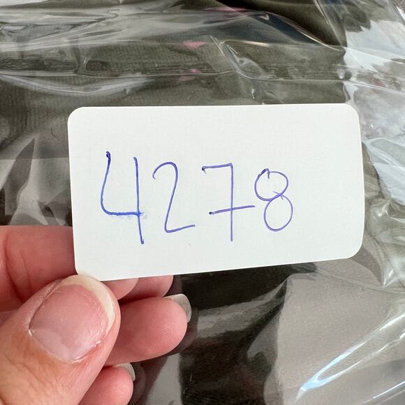 DRA Women's Ciara Jumpsuit Size S In Olive - Picture 11 of 11